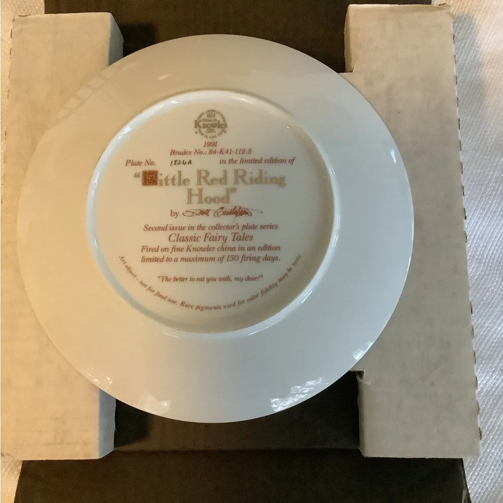 Little Red Riding Hood Vintage Storybook Decorative Plate &Cert